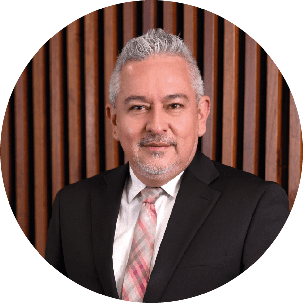 Antonio Delgado1