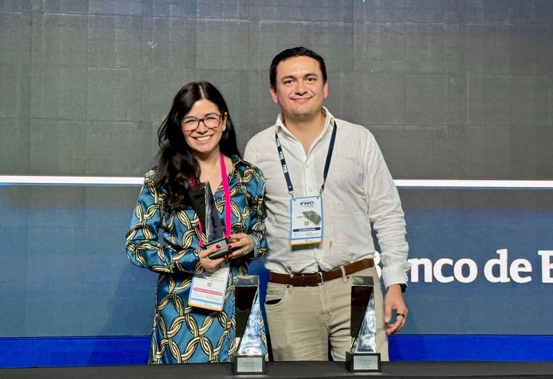 FOTO PREMIO BANCAMIA 2 1