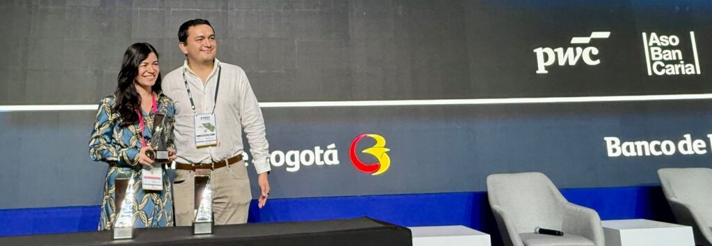 FOTO PREMIO BANCAMIA 2
